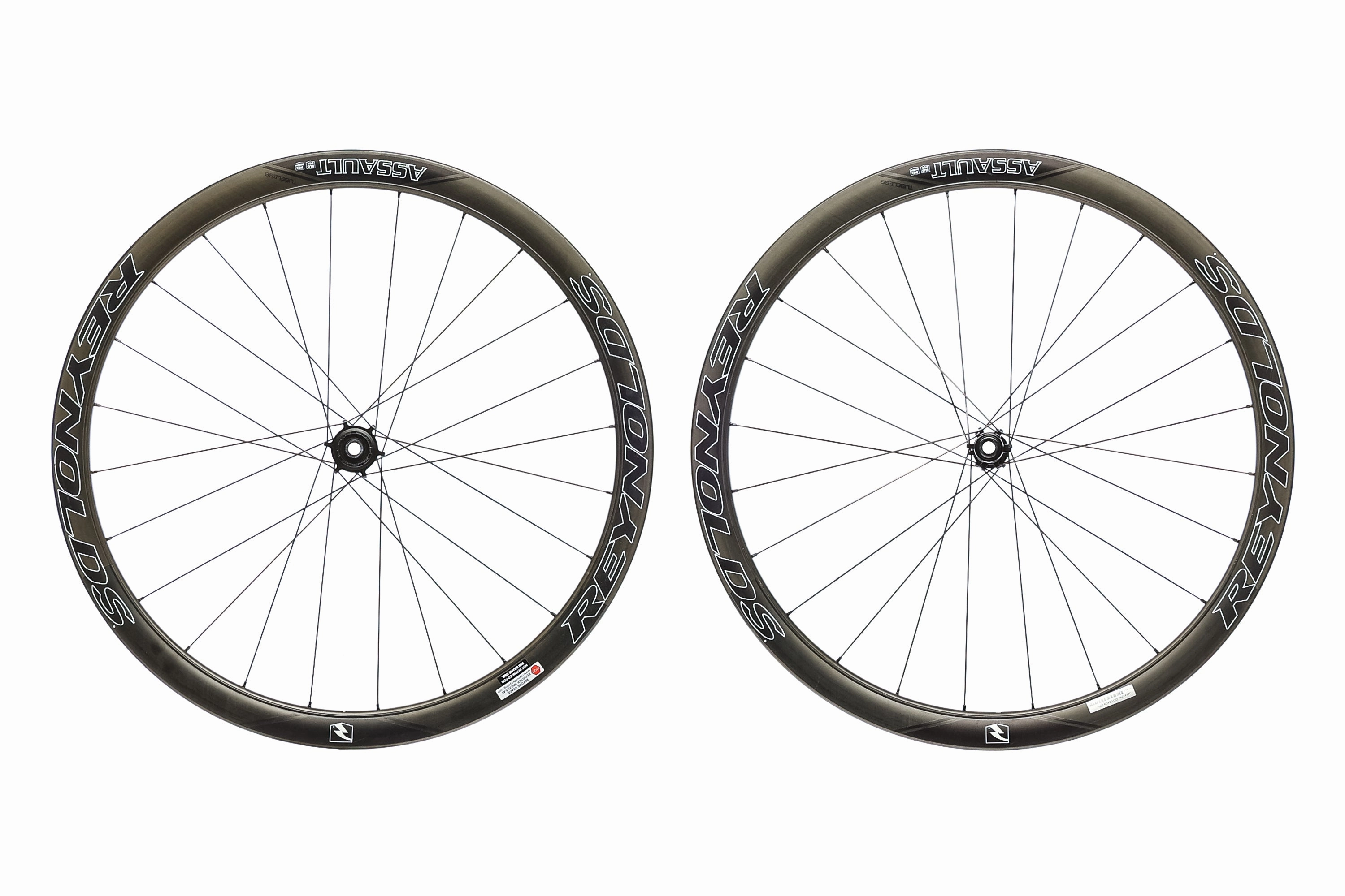 Reynolds Blacklabel Assault Carbon Tubeless 700 Wheelset