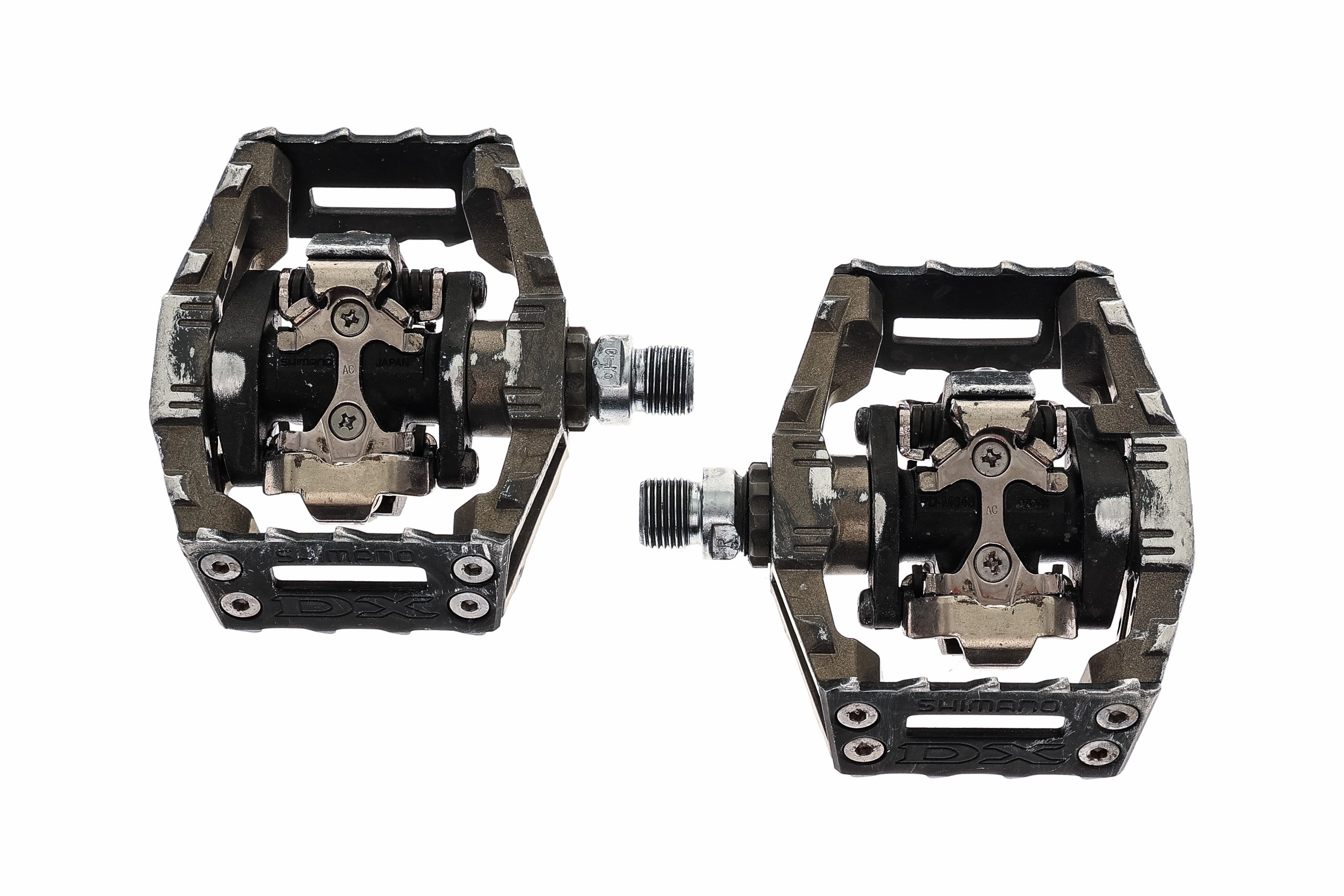 Shimano PD-M646 DX Pedals Clipless Gray